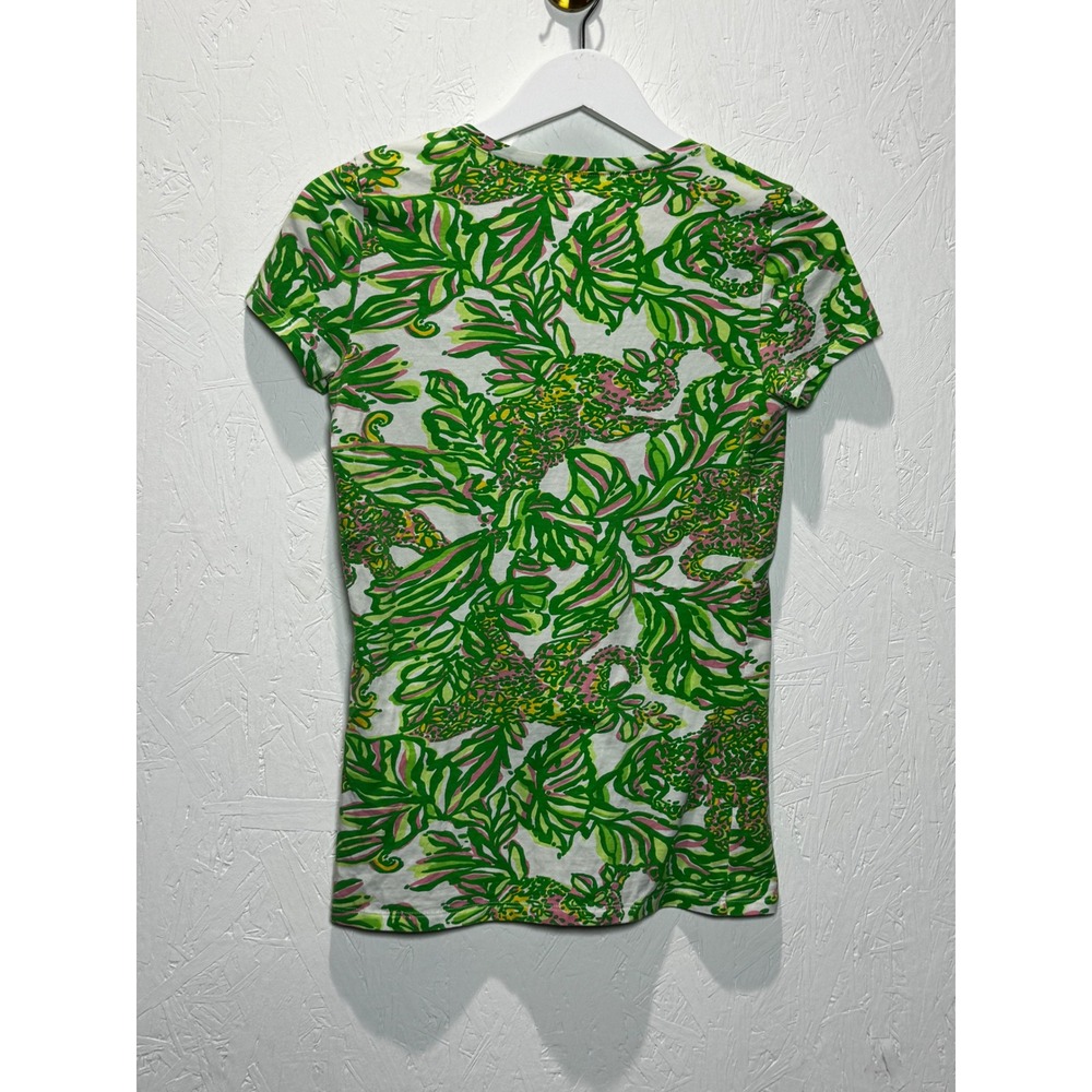 Lilly Pulitzer Etta V-Neck T-Shirt Green Pink Tropical Palm Print Cotton XS - Picture 2 of 3